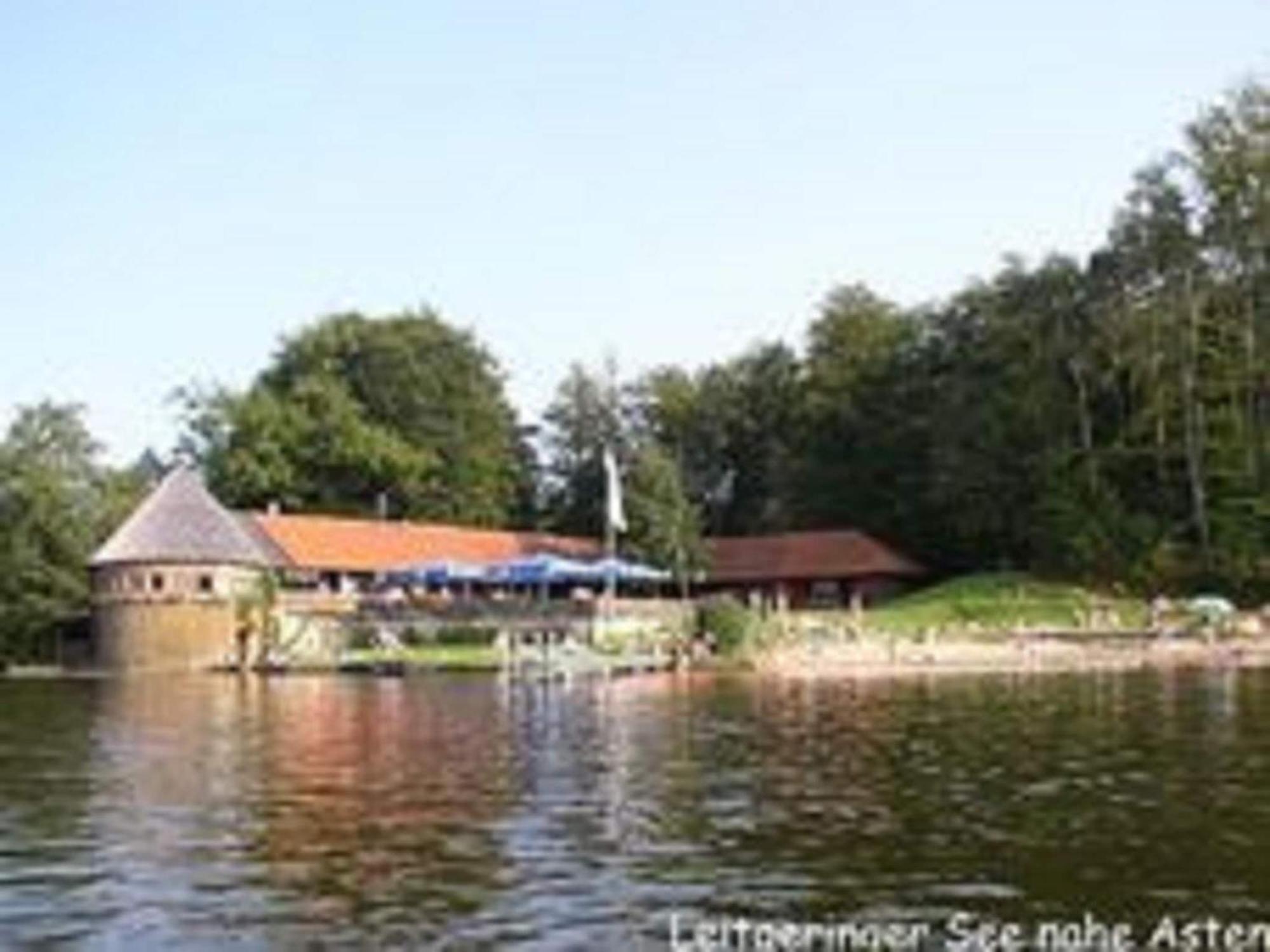 Eco Friendly Chalet Near The Lake In Asten Tittmoning Εξωτερικό φωτογραφία