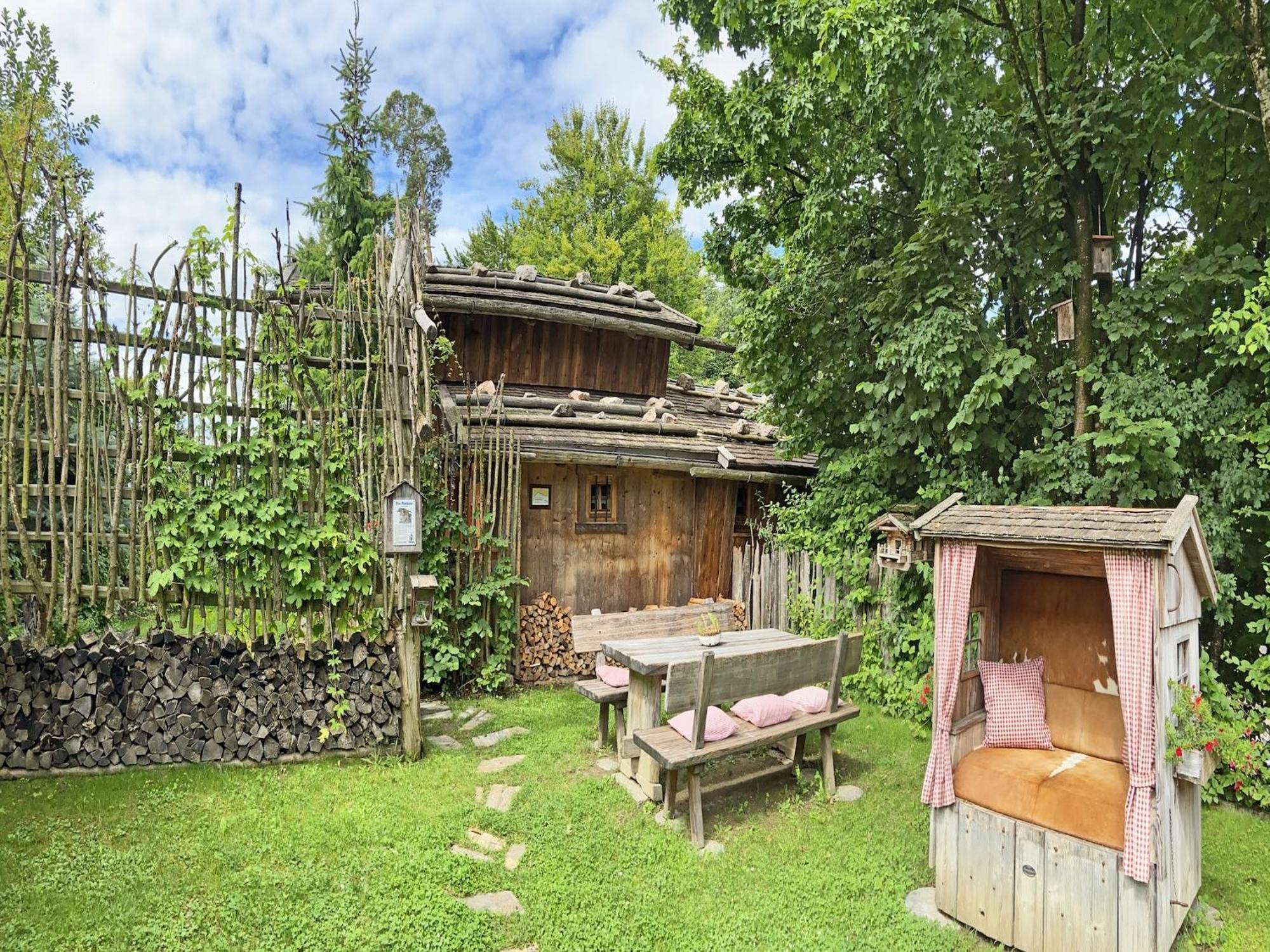 Eco Friendly Chalet Near The Lake In Asten Tittmoning Εξωτερικό φωτογραφία